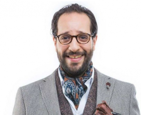 الفنان أحمد أمين يتحدث عن مهنته البديلة وعلاقته بأبنائه ونجاح مسلسله الصفارة